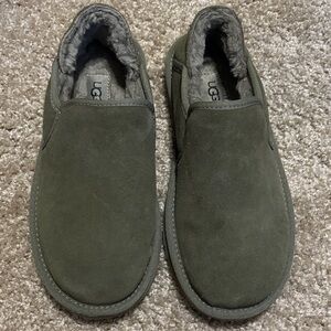 UGG Men's Kenton Slipper(Size 7)